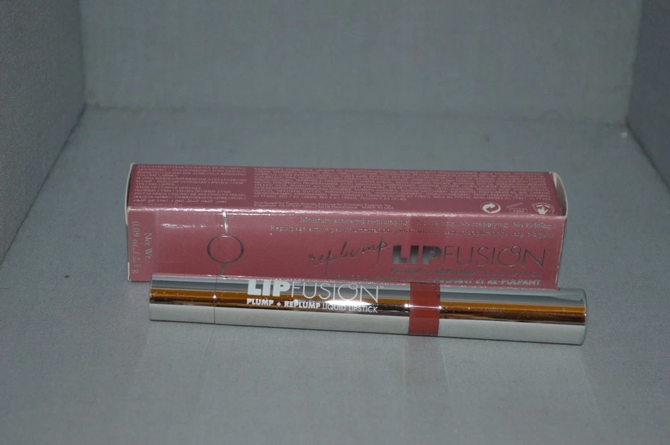 Lápiz labial líquido Lip Fusion Replump Beauty .09 oz nuevo en caja Foto 1 de 1