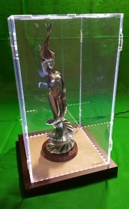 21 X 21 X 27 Display Case for Hot Toy Figures 1/6 Scale, Statue, Doll, LED Light - Picture 1 of 11