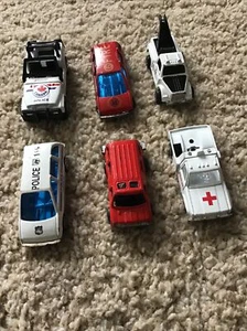 6 Unbranded Police Emergency Response Vehicles  1:64. Plastic & Metal. #68 - Picture 1 of 8