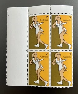 1974 AUSTRALIA 'NON OLYMPIC SPORTS - TENNIS' MNH STAMP BLOCK 4 x 7 cent STAMPS - Picture 1 of 1