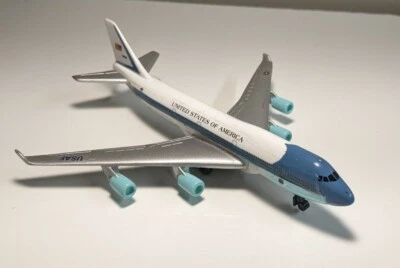 Realtoy USAF Air Force One Airplane Diecast/Plastic 747 Jet #28000 USA - Image 1 of 4
