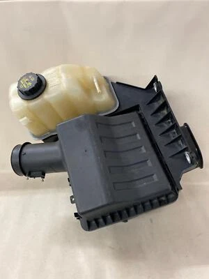 Conjunto de filtro de aire Ford F350 2011 con botella de desbordamiento 6,2 L OEM BC34-9A612-EA Foto 1 de 4