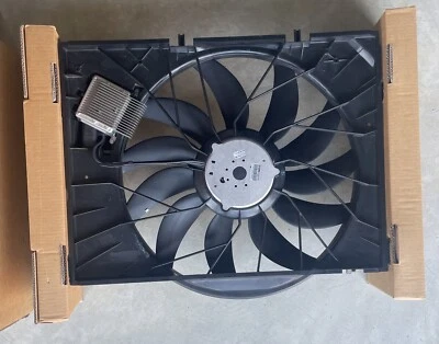 NUEVO 03-10 Mercedes SLK55/CLK500 Motor Radiador Ventilador Conjunto Motor Foto 1 de 4