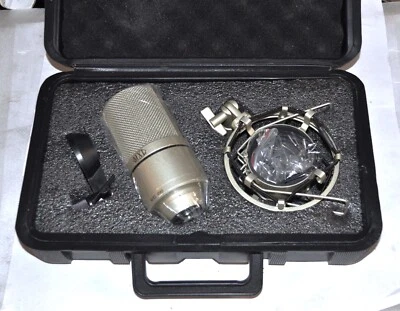 MARSHALL ELECTRONICS MXL 990 MICROPHONE  NEW IN BOX GOOD COMMERCIAL SURPLUS - Image 1 of 4