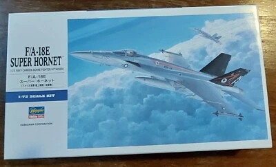 HASEGAWA E19 00549 F/A-18E SUPER HORNET - kit 1/72 NUOVO PARTI SIGILLATE - Immagine 1 di 4