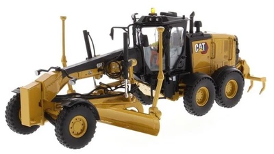 DIECAST MASTERS - Motolivellatrice CATERPILLAR 150 con operatore - 1/50 - DCM... - Immagine 1 di 4