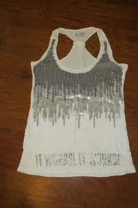 M/L ❤️ IT WORKS ❤️ TEE 30" TANK TOP TUNIC SEQUINED ❤️ BEACH SPORTS RACERBACK - Picture 1 of 6