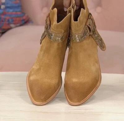 Antelope Leather Ankle Boots Suede - Demi Taupe,EU 38(US 7-7.5) - Image 1 of 4