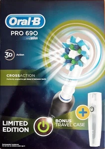 Braun Oral-B  Pro 690 Cross Action Rechargeable Electric Toothbrush +Travel Case - Picture 1 of 4