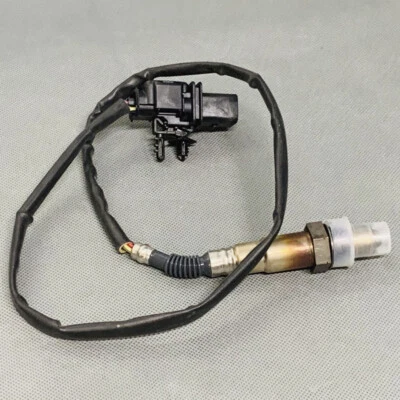 Sensor de oxígeno O2 17011 aguas arriba para Hyundai Accent Veloster Kia Rio 1,6 L L4 Foto 1 de 3