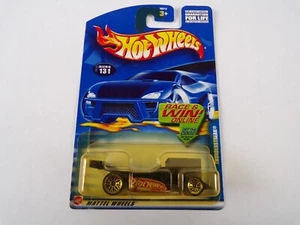Van / Sports Car / Hot Wheels Mattel Wheels 131 Race & Win Thunders Treak#H13 - Picture 1 of 5