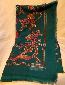 Hasting & Smith Verdent Green Modern Paisley Scarf New 45 " X 45" - Picture 1 of 3