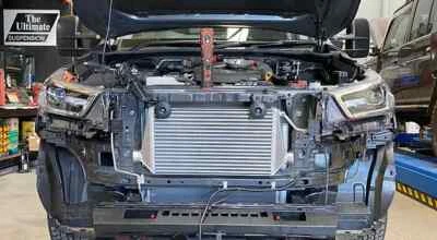 Kit Intercooler HDi GT2 520 Original para Toyota Hilux N80/N120 D4D 2.8TD 2015+ Foto 1 de 4