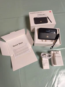 LTE-Router Huawei Mobile Wifi Pro 2 / E5885Ls-93A – SW/Gold - sehr gut erhalten - Bild 1 von 4