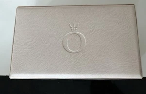 Pandora Jewellery Box Cream Leather - Velvet lined - with key - Picture 1 of 4