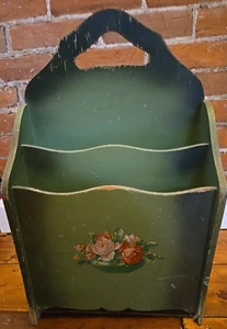 Vintage Wood Green Floral Decal Magazine Newspaper Holder Rack Painted - Picture 1 of 8