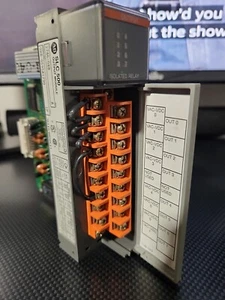 Allen-Bradly 1746 - 0x8 - Picture 1 of 4