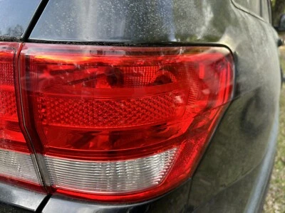 Luz trasera pasajero derecho compatible con Jeep Grand Cherokee 2012-20214 Foto 1 de 4