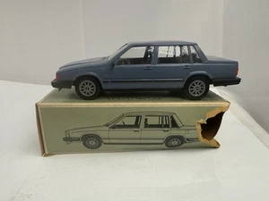STAHLBERG FINLANDIA - SEDÁN VOLVO 760 GLE (AZUL OSCURO) - PROMOCIÓN DE DISTRIBUIDOR 1/20 - Imagen 1 de 19