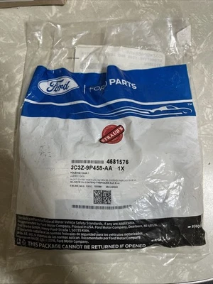 Новый оригинальный производитель Ford EGR клапанный корпус комплект 3C3Z-9P458-AA Ford 6.0L Powerstroke 2003-2010 - Изображение 1 из 2