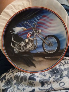 Easy Rider Plate With Hangar "American Classic" Hamilton Collection Motorcycle - Picture 1 of 8