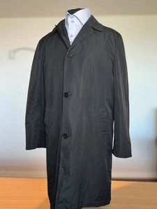 Men's Hugo Boss Weatherproof raincoat your unrivaled style - Picture 1 of 4
