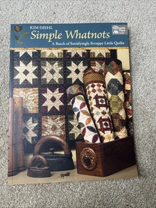Einfache Whatnots: Eine Charge zufriedenstellend verschrottender kleiner Quilts von Kim Diehl - Bild 1 von 3