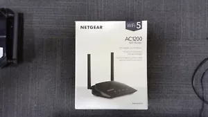 NETGEAR Wireless Router AC1200 Model R6120 Dual Band WiFi - Picture 1 of 7