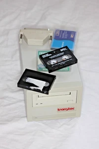 Transtec externes 3,5" SCSI Gehäuse mit HP C1539 4/8GB DDS/DAT Bandlaufwerk - Bild 1 von 3