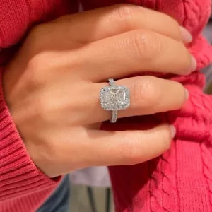 Anillo de compromiso con halo de diamantes cultivados en laboratorio semi montaje platino 950 9,54 * 6,42 mm - Imagen 1 de 7