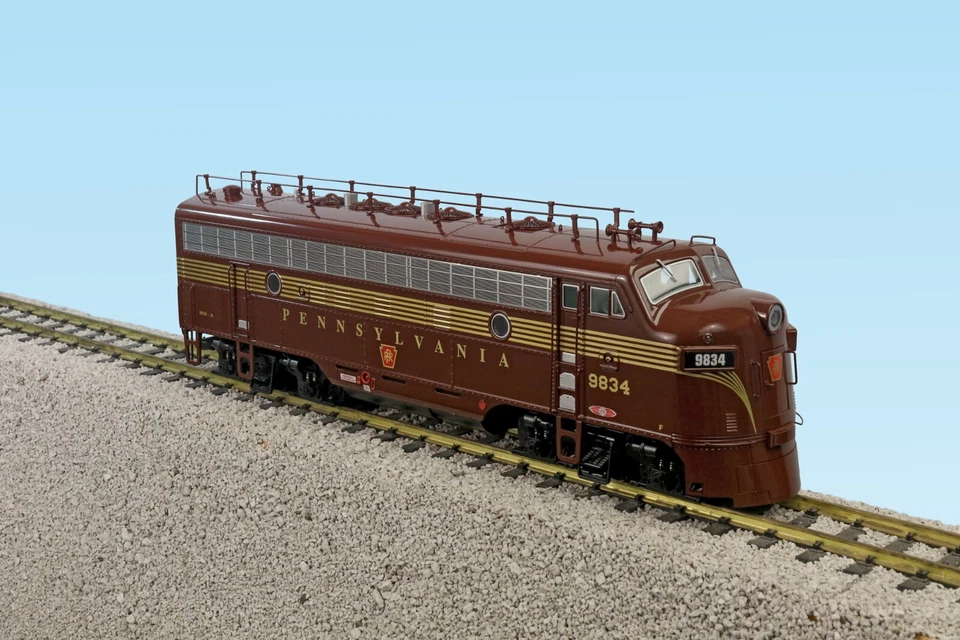 USA Trains G Scale R22383 PENNSYLVANIA F7 A UNIT TUSCAN - Image 1 of 1