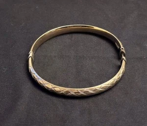 VINTAGE Gold Filled BRACELET 925 1/25TH 10K AU Hinged Bangle Diamond Etched - Picture 1 of 10