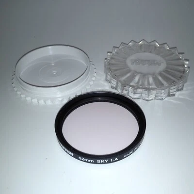 Tiffen SKYLIGHT 1A 52mm Glass Lens Filter with Original Protective Case - Image 1 of 2