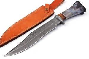 Maßgefertigtes Bowie-Jagdmesser aus Damaststahl gefärbt Kamelknochengriff mit Scheide. - Bild 1 von 5