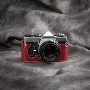 Real Leather Half Camera Case Bag For Olympus OM-1/1N OM-2/2N OM-4/4TI Red - Picture 1 of 4