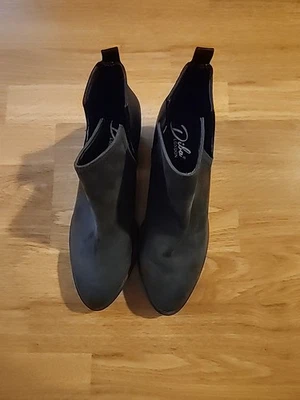 Diba London Women's Gray And Black Ankle Slit Booties Size 8.5 - Image 1 of 4