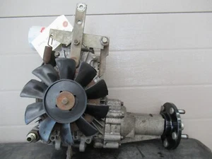 MOTOR DE TRANSMISIÓN HIDROSTÁTICA GEMINI EATON 771 Grasshopper lado derecho fabricante de equipos originales 391207 - Imagen 1 de 11