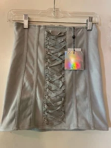 Misguided Minirock Wildlederimitat grau Ösen Schnürung Größe 0 NEU - Bild 1 von 9