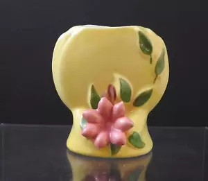 Vintage Pottery 3D Pink Flower Floral Vase Yellow Signed PAT PNG ORCO ZANO 4" G8 - Picture 1 of 12
