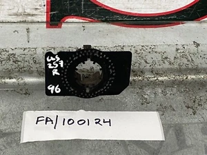MERCEDES BENZ W257 CLS FRONT / REAR PARKING SENSOR PDC HOLDING BRACKET 25549 - Picture 1 of 3