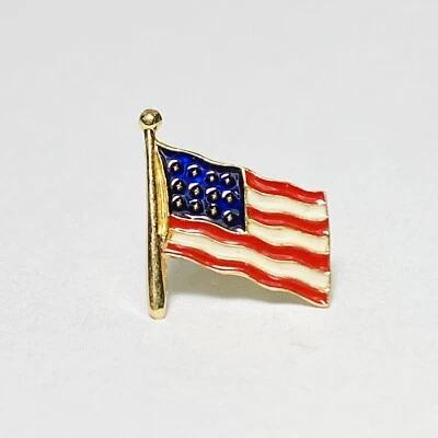 14K Yellow Gold Enamel 12-Star USA American Flag Lapel Pin No Back 0.65g - Image 1 of 4