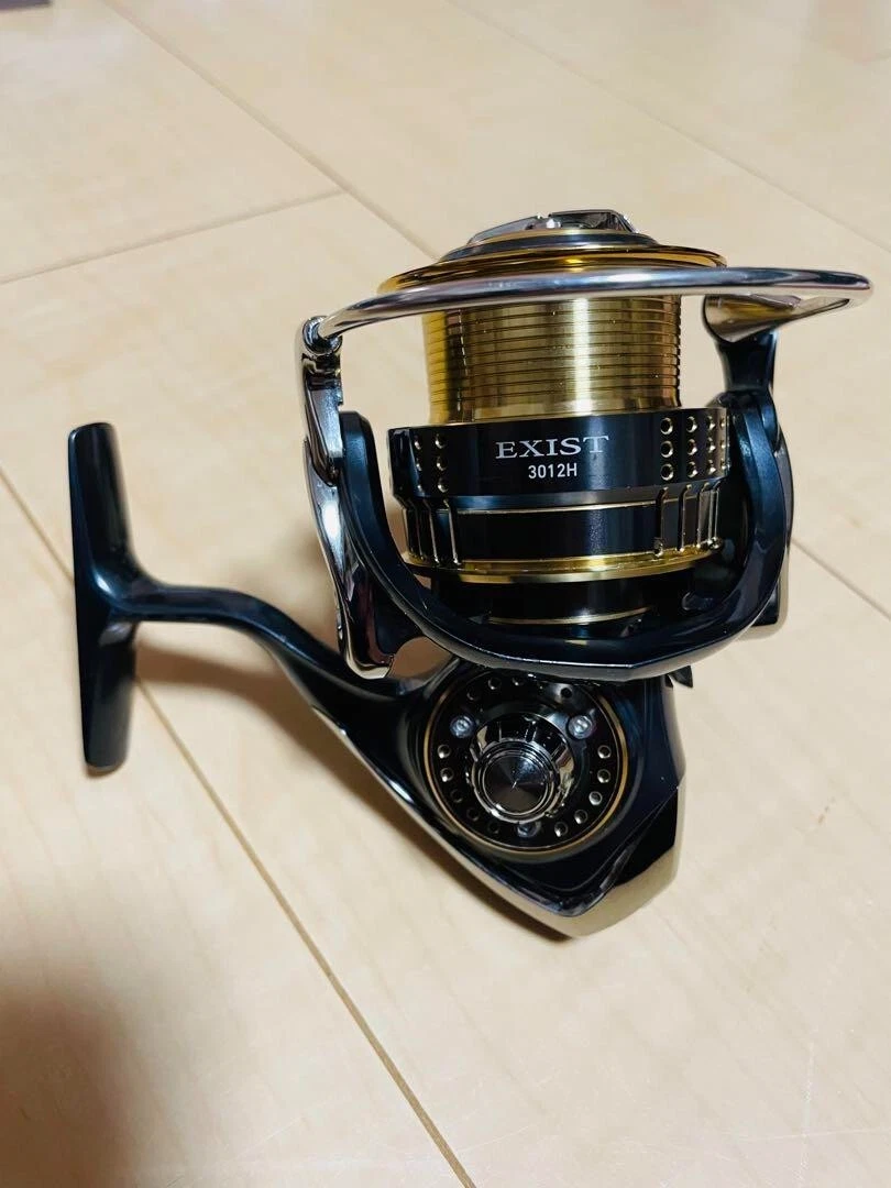 Daiwa EXIST 3012H スピニングリール s-l1200.webp