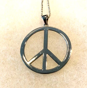 Sterling Silver 1  3/4  In.  Diam. Peace Sign on 20 In.  Rope Chain -  5.6 Grams - Picture 1 of 11
