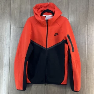 Nike Sportswear Men's Tech Fleece Windrunner Hoodie Red Size XS HV0949-696 - Picture 1 of 11