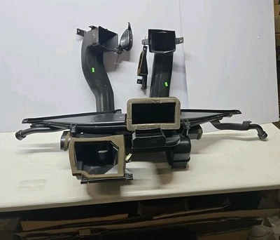 OEM Ford HVAC Dash Air Ducting 98-11 Crown Victoria Grand Marquis 3W7H-19E662 - Image 1 of 4