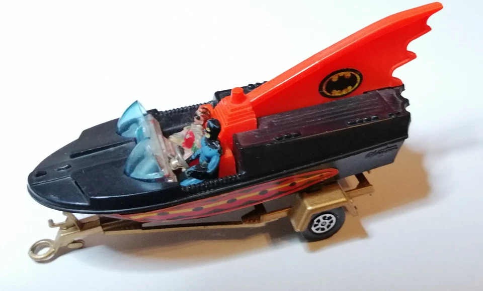 CORGI TOYS 107 BATBOAT 2° EDIZIONE - 1978 - Immagine 1 di 4