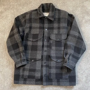 RARE Filson Mackinaw Wool Cruiser Jacket 42 Medium Gray Black Plaid Early 2003 - Picture 1 of 12