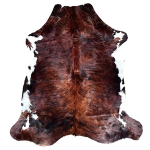 Alfombra grande tricolor de cuero de vaca B012 - Imagen 1 de 1