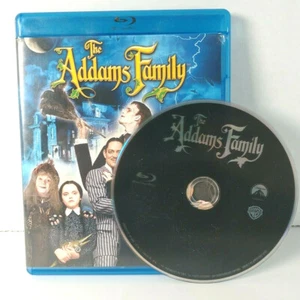 The Addams Family Blu-ray 1991 Angelica Huston Raul Julia Movie - Picture 1 of 6