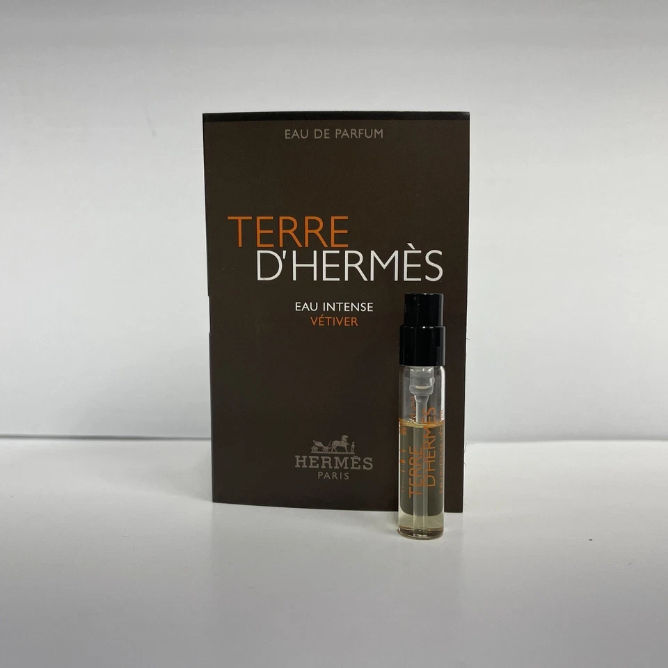 Terre D'Hermes Eau Intense Vetiver 0,06 oz-2 ml spray muestra frasco (C87 Foto 1 de 1